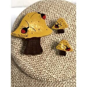 Vintage Brooch Earrings Mushrooms Wood Mary McDaniel Signed Handcrafted Whimsy